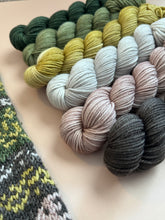 Load image into Gallery viewer, Mountain Tonal Set { In Stock }