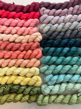 Load image into Gallery viewer, Frosted Floral Tonal Set { In Stock } Sale