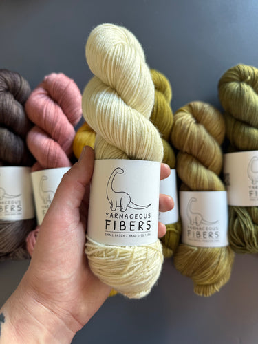 Soyona Santos - Jurassic Park { In Stock }