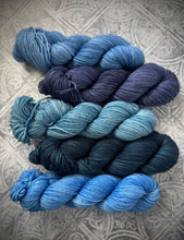 Load image into Gallery viewer, 2026 Color Club Yarn Club { Monthly Option }