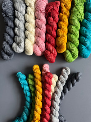 Back to School Tonal Set { In Stock }