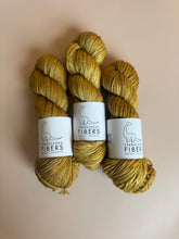 Load image into Gallery viewer, Endure - Last of Us { In Stock }