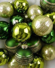 Load image into Gallery viewer, Yarnaceous Fibers Book Club: Grinchland { Ships 12/10 }