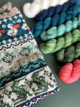 Load image into Gallery viewer, Jurassic Tides Tonal Set { In Stock }