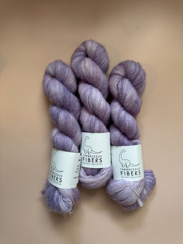 Hellebore - Kosmo Cash Lace { In Stock }