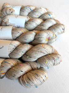 Snowdrop { In Stock } Draco Fingering