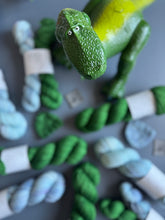 Load image into Gallery viewer, Trixie { Dye to Order }