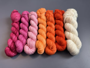 Pink Pumpkins Tonal Set { In Stock }